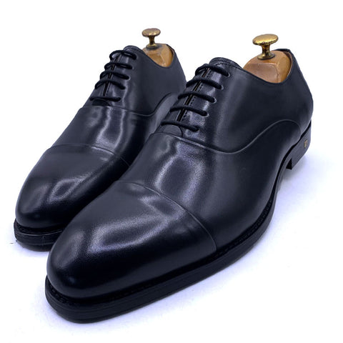 LV capped leather laceup shoe | Black